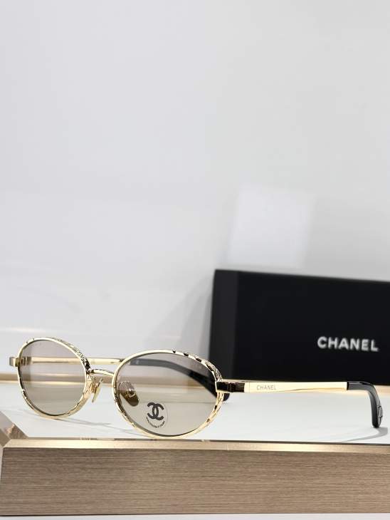 Picture of Chanel Sunglasses _SKUfw77668338fw